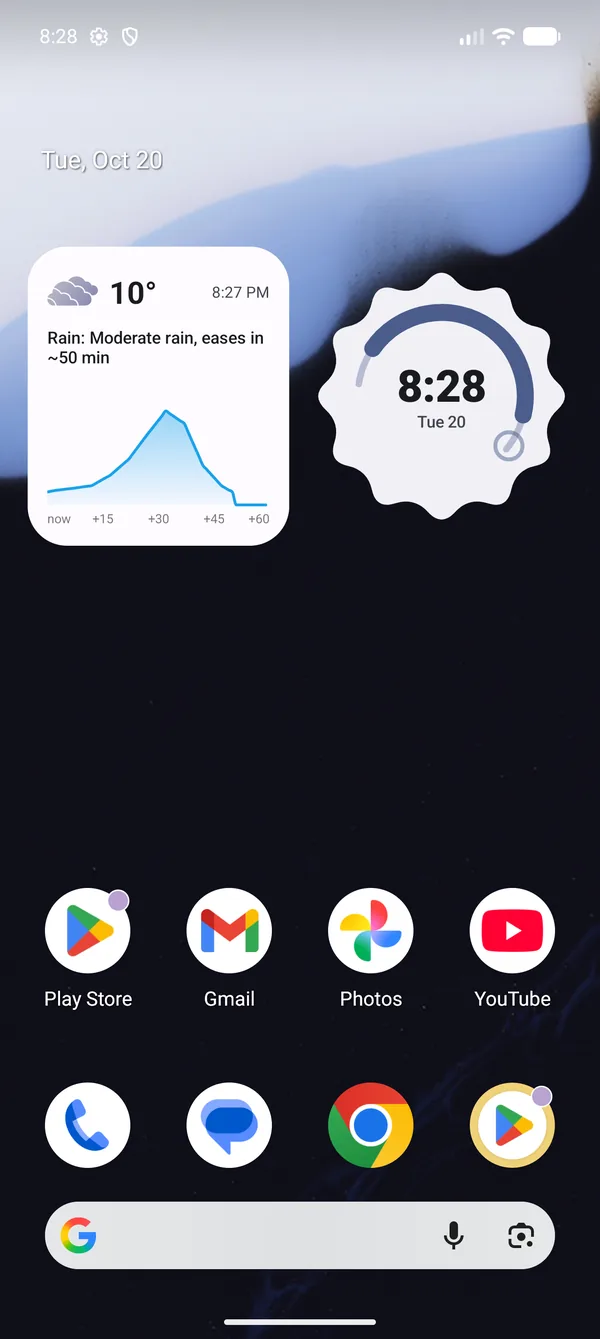 Home screen with the widget showing a rain chart for the next hour